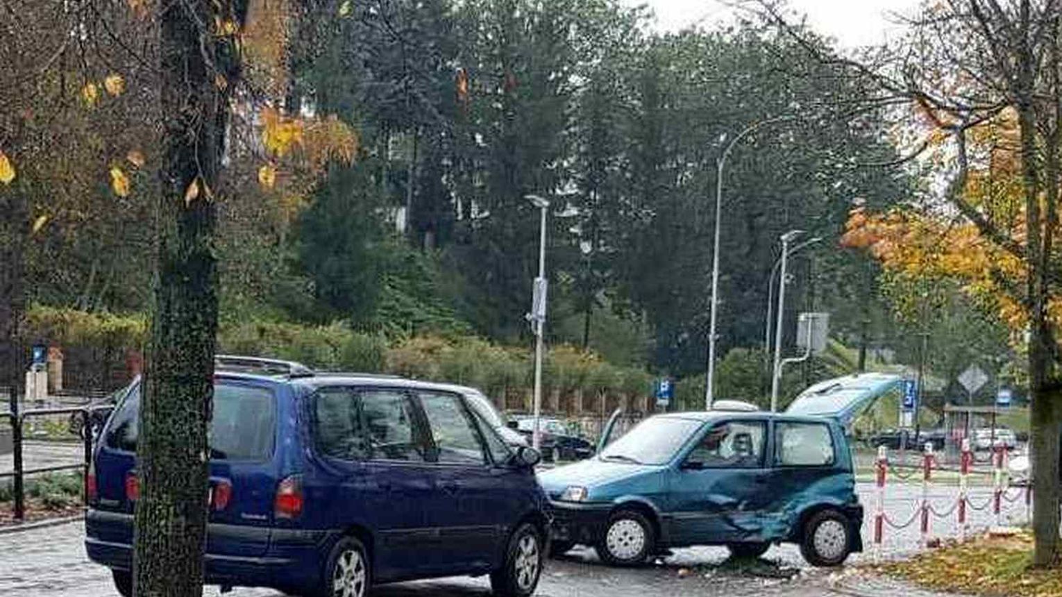 Krosno Kolizja Na Skrzy Owaniu Legion W I Wis Oczej