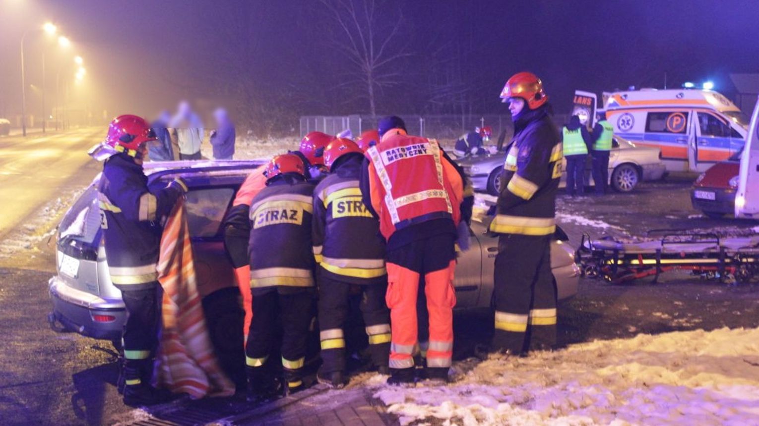 KROSNO Zderzenie BMW I Fiata Trzy Osoby Do Szpitala