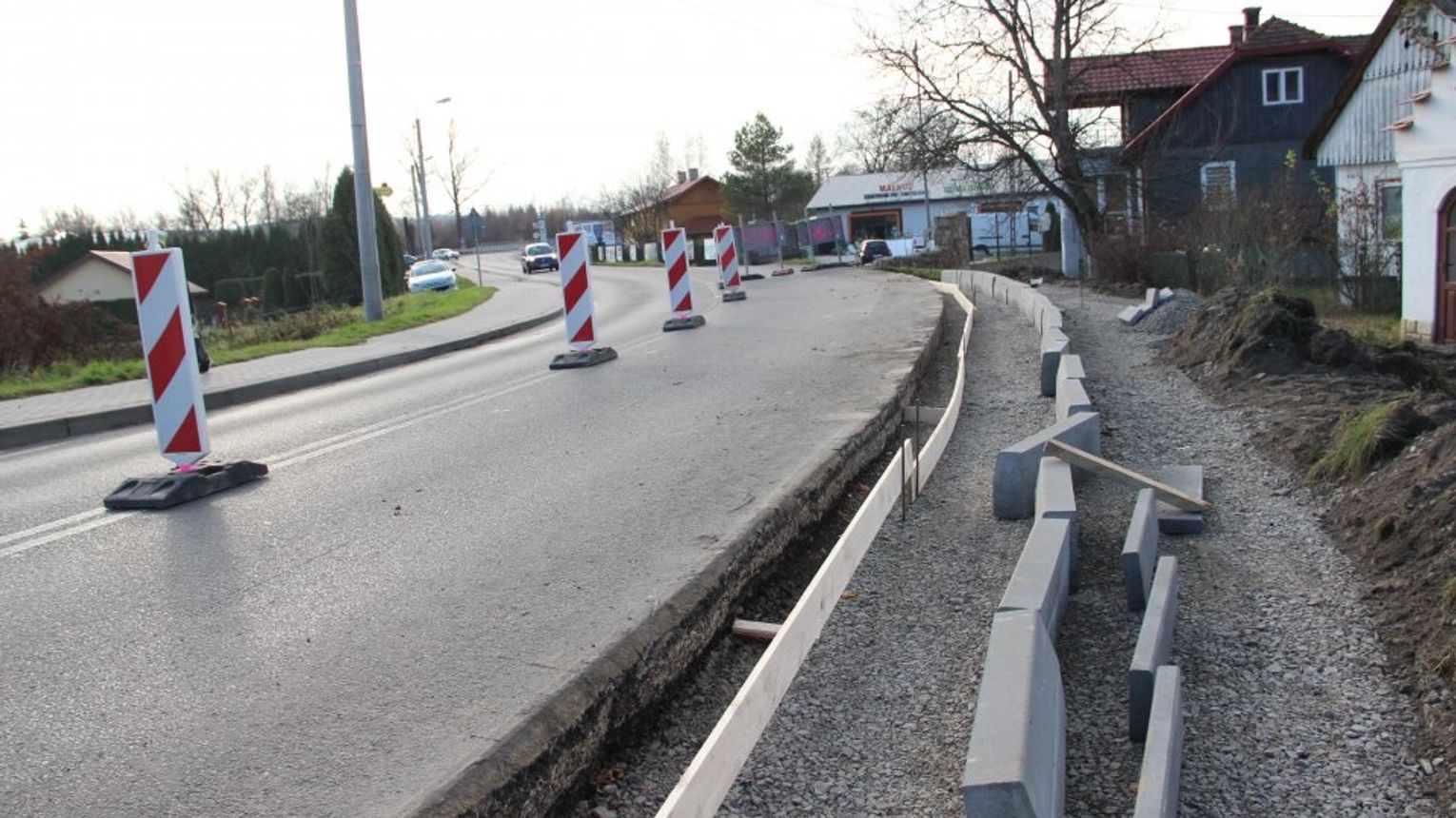 Powstaj Nowe Chodniki Na Drogach Powiatowych B Dzie Bezpieczniej