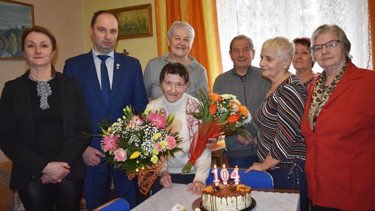 104. urodziny Pani Heleny z Ustrobnej. To najstarsza mieszkanka regionu