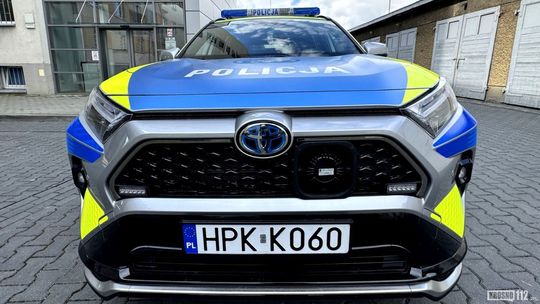 16 nowych radiowozów Toyota RAV4 na Podkarpaciu. Jeden z nich trafił także do Krosna