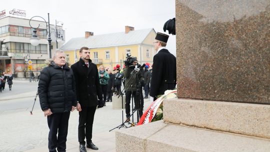 200. rocznica urodzin Ignacego Łukasiewicza. W Krośnie gościł wicepremier Piotr Gliński