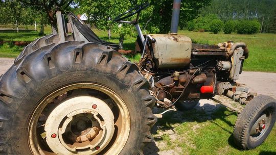 26-latkowi spodobał się traktor, więc postanowił go ukraść