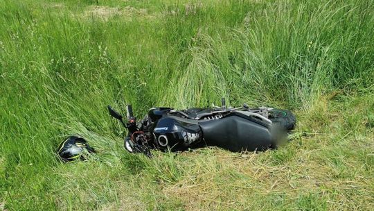 40-letni motocyklista ranny. Stracił panowanie nad jednośladem