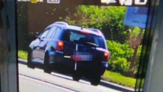 42-latek pędził 126 km/h i ignorował policyjne sygnały. Sprawa trafi do sądu