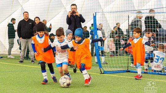 57 drużyn i ponad 300 dzieci zagrało w pierwszym festiwalu VI edycji "ORLEN Beniaminek Soccer Schools Liga"