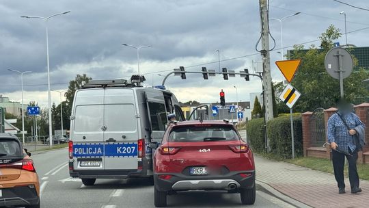 74-letni kierowca zatrzymany na ul. Wyszyńskiego. Był pijany