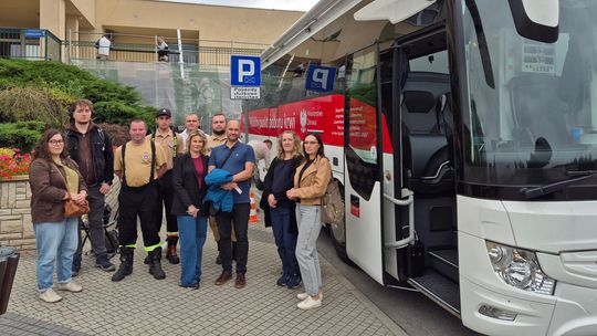 Akcja krwiodawstwa przed Starostwem Powiatowym w Krośnie. Zebrano 6,8 litra krwi
