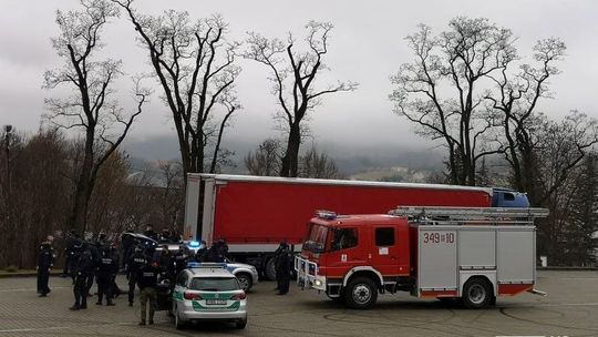 Akcja służb w Dukli. Zatrzymano dwóch imigrantów