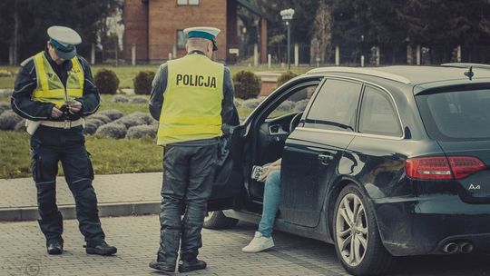 Akcja "Trzeźwy weekend". Policjanci wyeliminowali z dalszej jazdy siedmiu kierowców