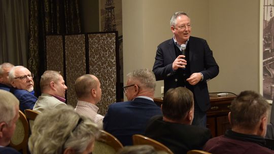 Bartłomiej Sienkiewicz w Krośnie: programy nowoczesnych partii powstają wyłącznie w dialogu z obywatelami