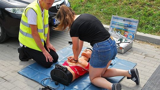 Bezpieczny kierowca i pasażer, akcja edukacyjna krośnieńskiej Policji