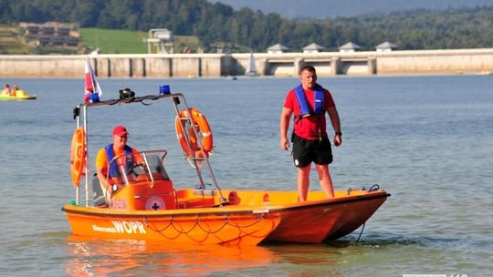Bieszczadzkie WOPR dba o bezpieczeństwo turystów nad Jeziorem Solińskim