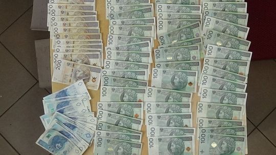 Blisko 8 tysięcy złotych przywłaszczył 50-latek