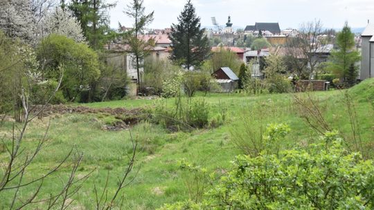 Bloku przy ul. Okrzei nie będzie? Decyzja wojewody wstrzymała realizację inwestycji