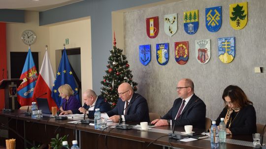 Budżet powiatu krośnieńskiego na 2023 rok. Zaplanowano rezerwę kryzysową