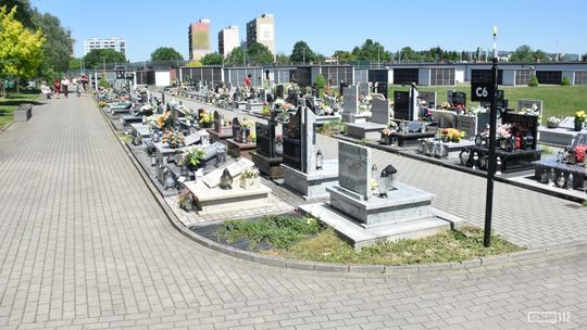 Coraz więcej pochówków urnowych. Krosno sprawdza, czy inwestycja w krematorium ma sens