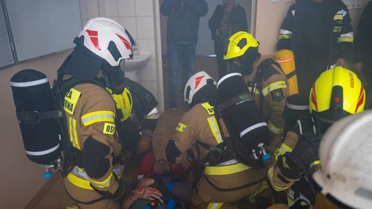 Ćwiczenia ewakuacyjne w Liceum Ogólnokształcącym w Rymanowie