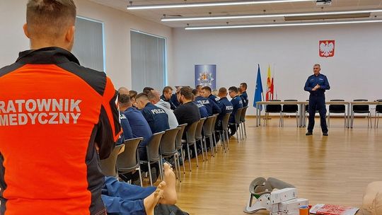 Ćwiczenia policji w Krośnie – współdziałanie i ratowanie życia