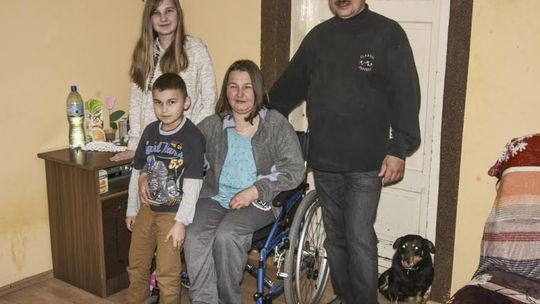 Czteroosobowa rodzina z Wojaszówki potrzebuje pomocy