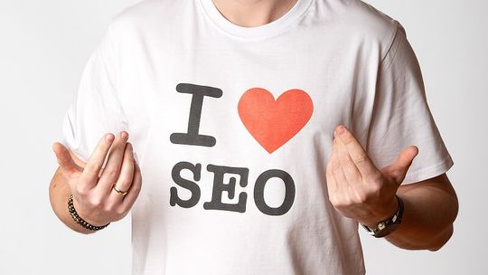 Czy warto szkolić się u wykładowcy SEO? Powody, dla których to się opłaca