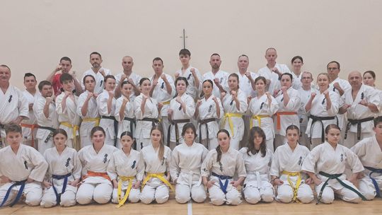 Egzamin pełen wyzwań i sportowy rok sukcesów karate kyokushin Egzamin pełen wyzwań i sportowy rok sukcesów karate kyokushin