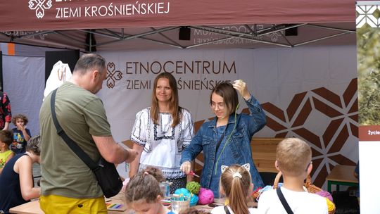 Etnocentrum Ziemi Krośnieńskiej zaprasza na wrześniowe warsztaty i wystawę