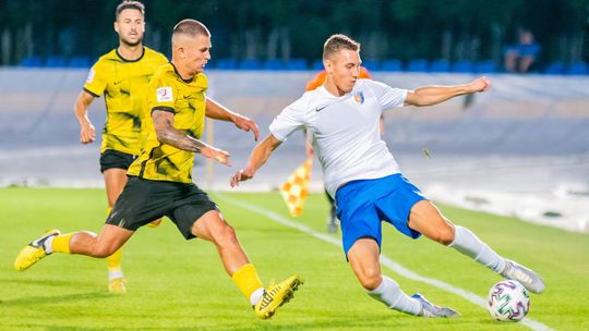 Fenomenalne przywitanie z III Ligą Karpat Krosno! Wygrana z Wieczystą Kraków