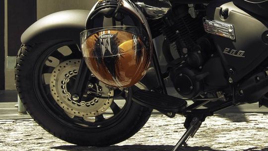 GŁOWIENKA: Pijany 17-latek kierował motocyklem