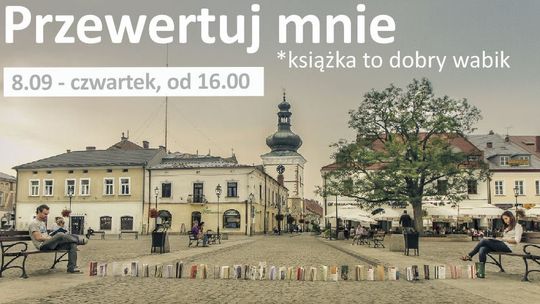 II edycja akcji "Przewertuj mnie na rynku w Krośnie"