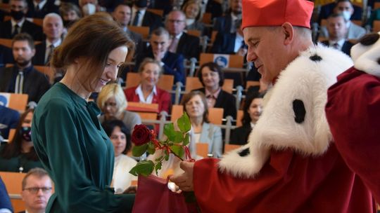 Inauguracja roku akademickiego na Karpackiej Państwowej Uczelni w Krośnie