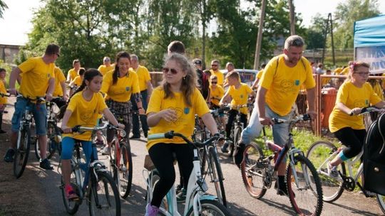 ISKRZYNIA: II Piknik rodzinny "Rowerem po zdrowie"