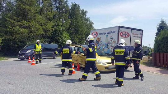 IWLA: Zderzenie trzech samochodów. Jedna osoba poszkodowana