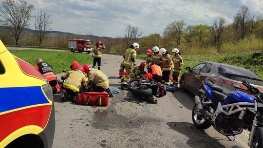 ? Izdebki. Kolejny wypadek motocyklistów na serpentynach