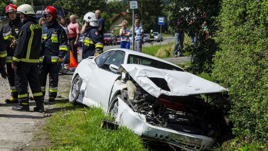 Jaśliska: Czołowe zderzenie dwóch pojazdów