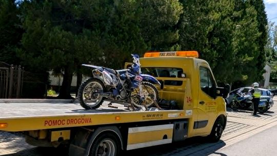Jaszczew. 16-latek na motocyklu bez uprawnień i nie tylko. Finał w Sądzie Rodzinnym