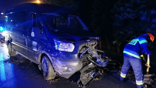 Jechali do domu na święta. Wypadek busa w Ustrobnej