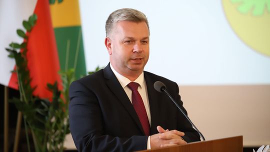 Jedlicze: Radni jednogłośnie udzielili burmistrzowi wotum zaufania i absolutorium za 2025 rok