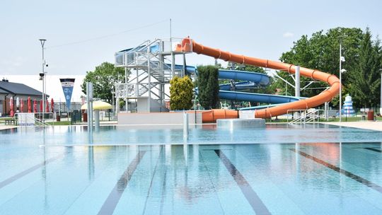 Już w weekend otwarcie kompleksów basenów w Krośnie [CENNIK]