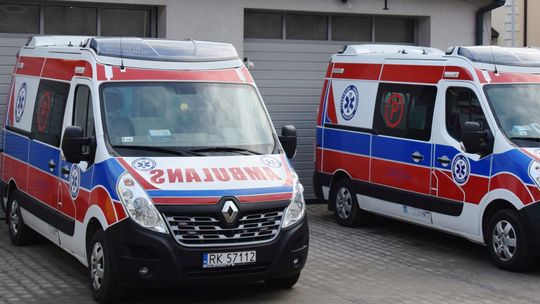 Karetka w każdej gminie i korpus ratowników medycznych na bazie OSP. Taki plan ma rząd