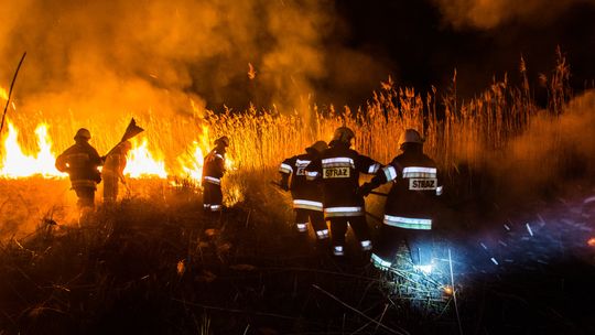 Kary mocno w górę za zabawy z ogniem. Do 30 tysięcy złotych