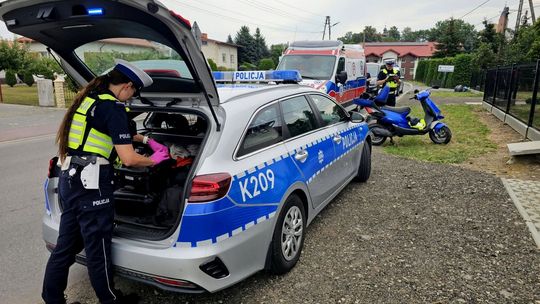 Rogi. Kierowca skutera uciekł z miejsca zdarzenia. Został szybko zatrzymany