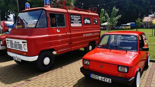 Klasyki zjechały do Beska. II Zlot Pojazdów Zabytkowych i Silników Stacjonarnych [FOTO]