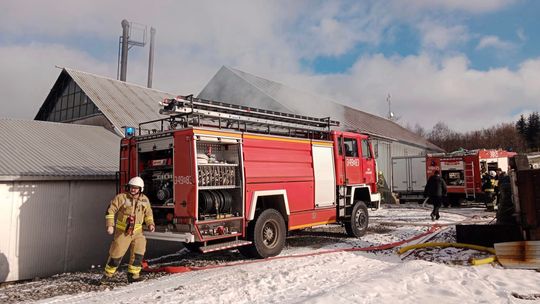 KLIMKOWKA: Pożar w zakładzie produkcyjnym przy ul. Kwiatowej