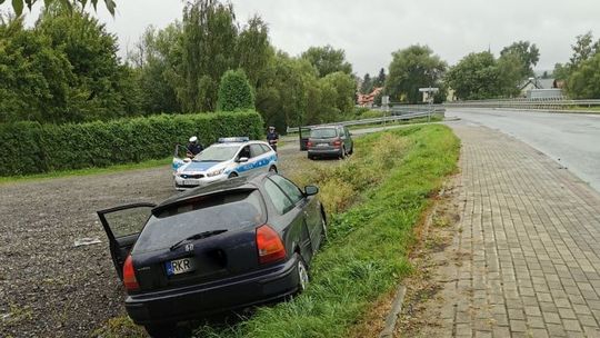 Kolejna kolizja przy moście w Świerzowej Polskiej