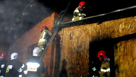 ? Kolejny nocny pożar. Tym razem w Targowiskach palił się kurnik