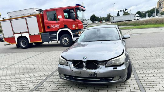 Kolizja dwóch samochodów na DK28