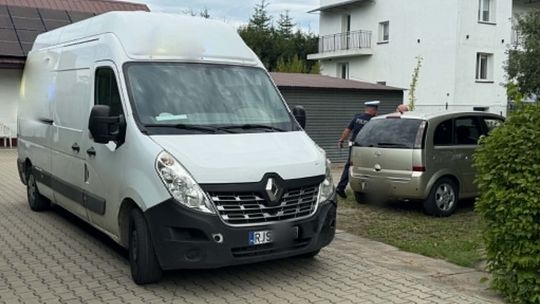 Kolizja w Potoku. Zderzyły się samochody dostawczy z osobowym