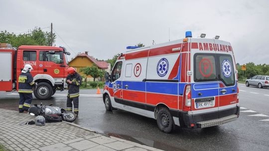 Kolizja w Rogach. Kierująca Audi zderzyła się ze skuterem