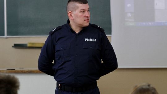 Komisarz Daniel Lendzio pełniącym obowiązki I Zastępcy Komendanta Miejskiego Policji w Krośnie